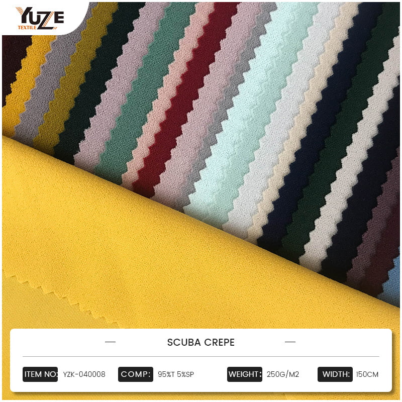 Ako definuje inžinierstvo vysokozákrutových vlákien charakteristické hmatové a štrukturálne vlastnosti machovej krepovej tkaniny?